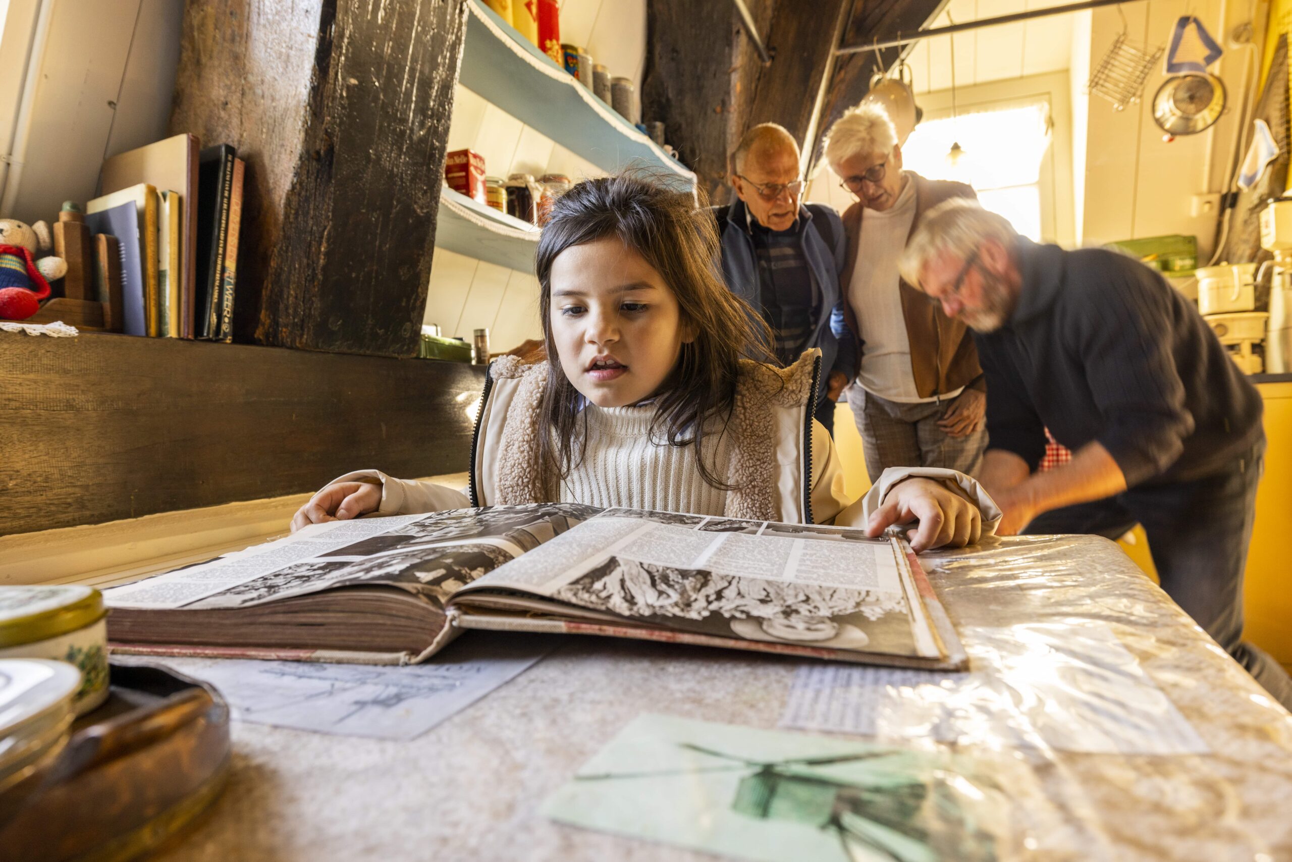 Kind boek lezen Museummolen Blokweer 