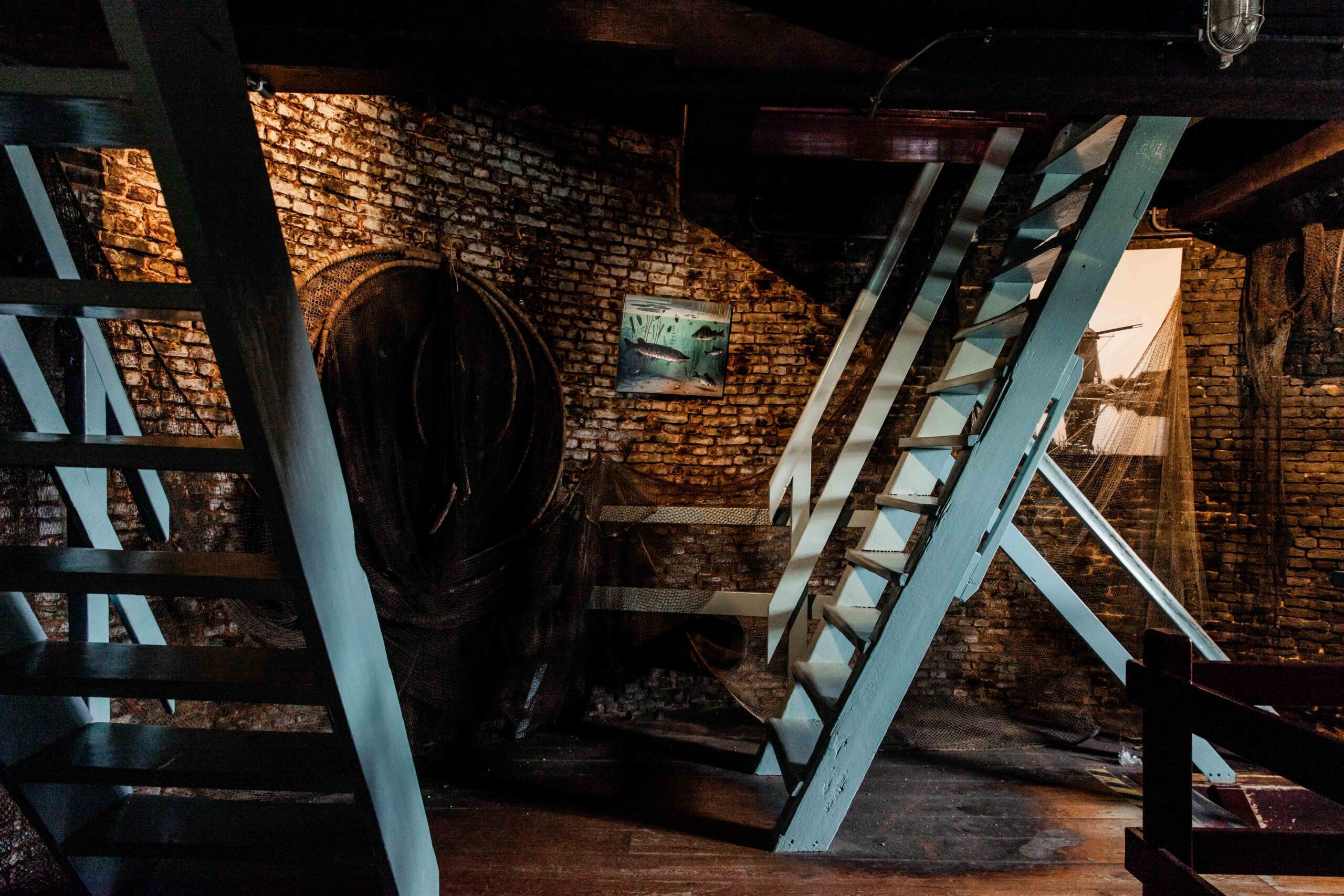 De zolder van Museummolen Nederwaard