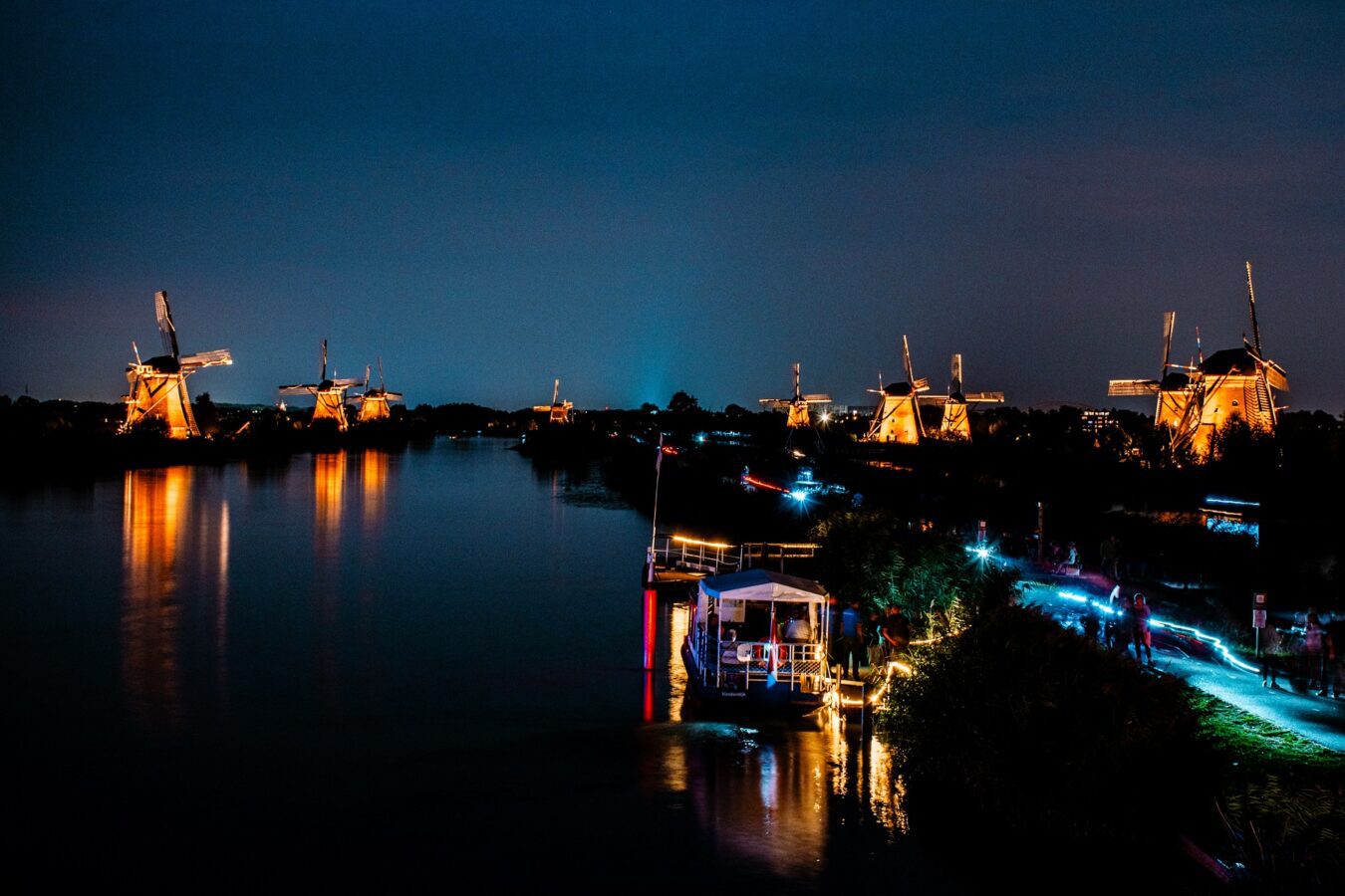 Rondvaart Verlichtingsweek Kinderdijk